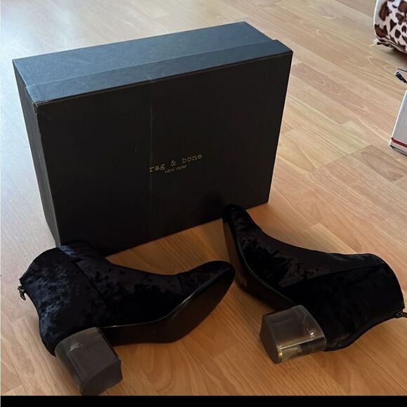 NIB Rag and Bone Drea Crushed Velvet Booties - Picture 9 of 14